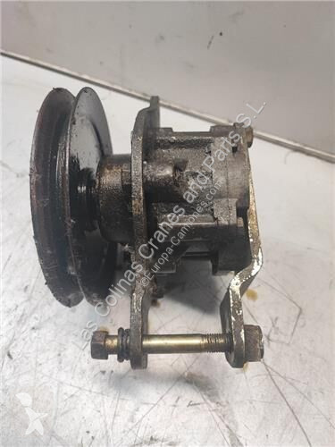 قطع غيار الآليات الثقيلة Nissan Pompe de...