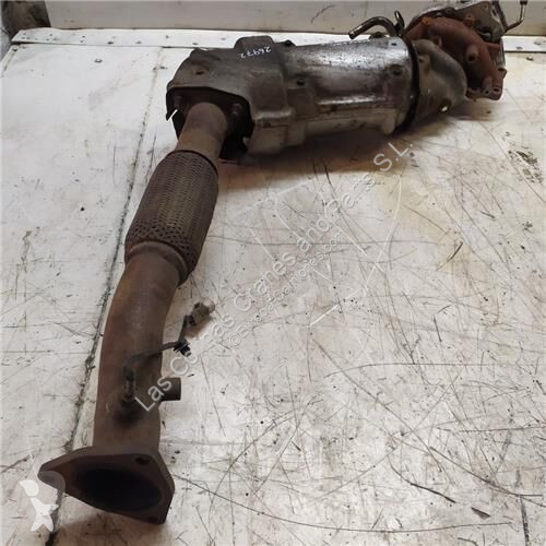 قطع غيار الآليات الثقيلة Nissan Catalyseur...