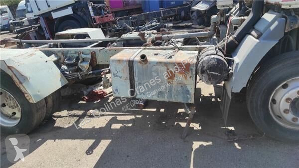 قطع غيار الآليات الثقيلة Nissan Réservoir de...