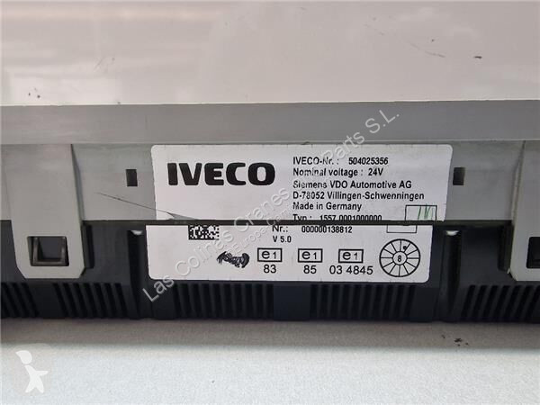 قطع غيار الآليات الثقيلة Iveco Tableau de bord...
