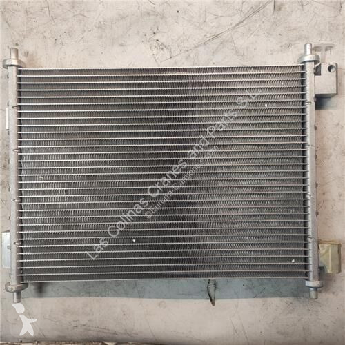 قطع غيار الآليات الثقيلة Nissan Radiateur de...