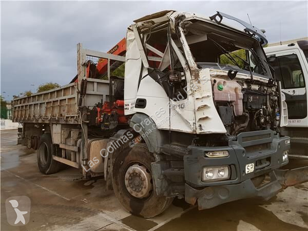 قطع غيار الآليات الثقيلة Iveco Réservoir d'air...