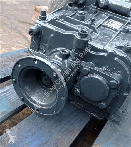 قطع غيار الآليات الثقيلة Renault Boîte de...