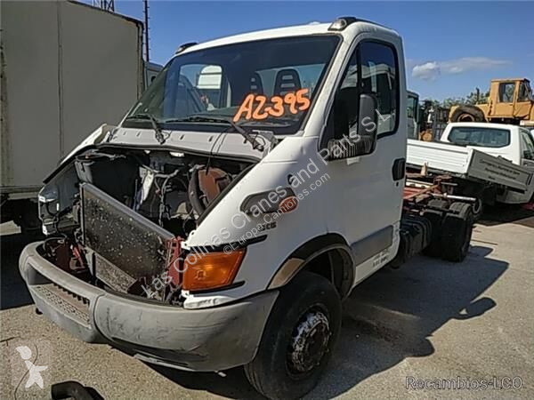 قطع غيار الآليات الثقيلة Iveco Ressort à lames...