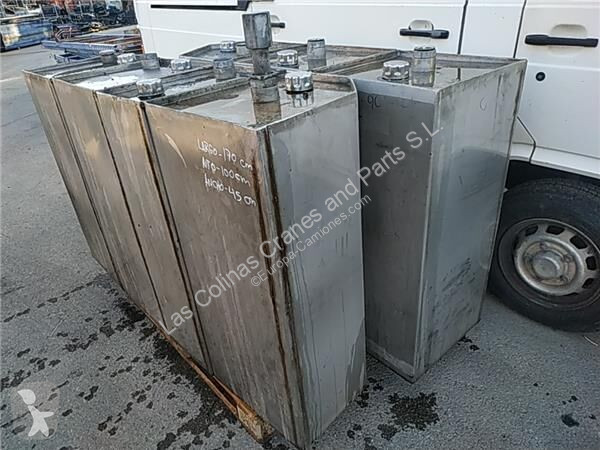 قطع غيار الآليات الثقيلة  Réservoir hydraulique...