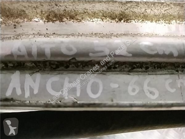 قطع غيار الآليات الثقيلة Iveco Radiateur de...