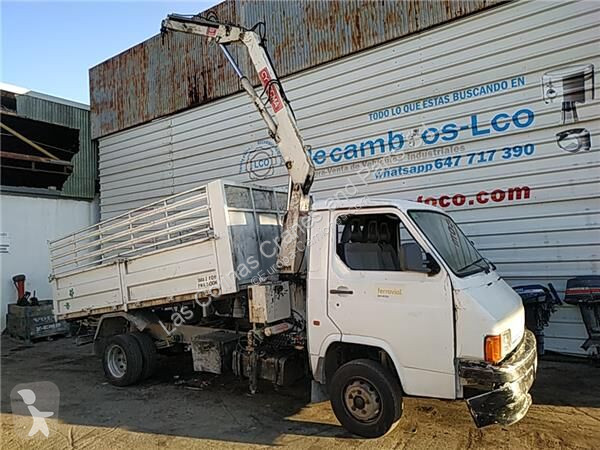 قطع غيار الآليات الثقيلة Nissan Réservoir de...