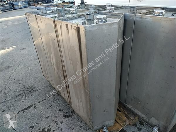 قطع غيار الآليات الثقيلة  Réservoir hydraulique...