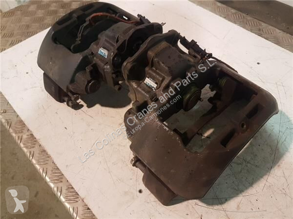 قطع غيار الآليات الثقيلة Renault Étrier de...