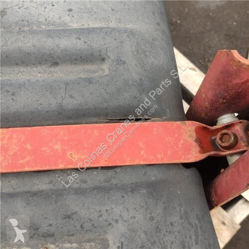 قطع غيار الآليات الثقيلة Iveco Réservoir de...