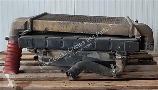 قطع غيار الآليات الثقيلة Iveco Radiateur de...