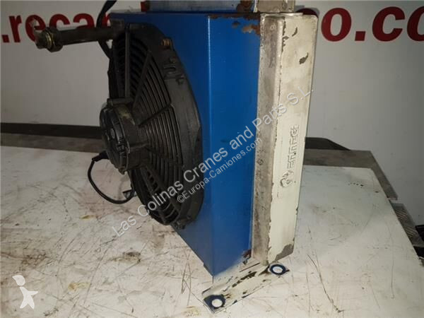 قطع غيار الآليات الثقيلة Iveco Radiateur de...