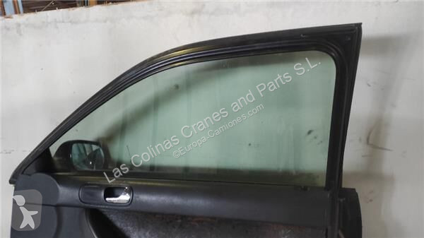 قطع غيار الآليات الثقيلة Audi Porte 8L4831052...