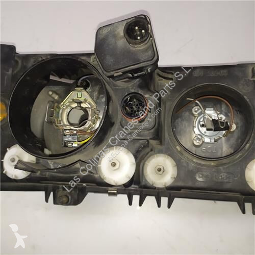 قطع غيار الآليات الثقيلة DAF Phare 1372801 pour...