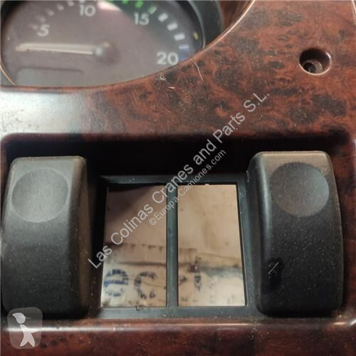قطع غيار الآليات الثقيلة DAF Tableau de bord...