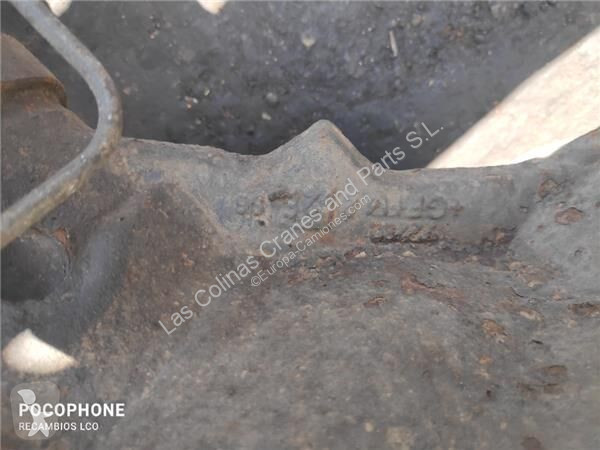 قطع غيار الآليات الثقيلة Mercedes Essieu...