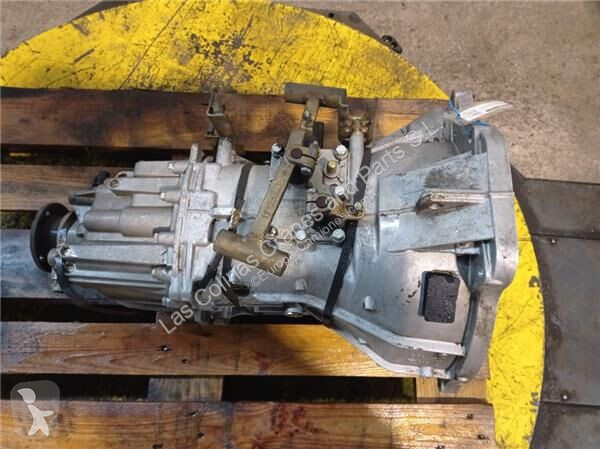 قطع غيار الآليات الثقيلة Iveco Boîte de...