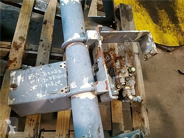 قطع غيار الآليات الثقيلة Iveco Pompe...