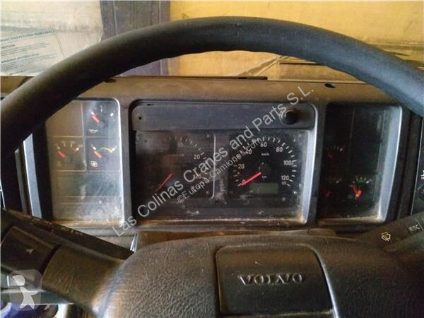 قطع غيار الآليات الثقيلة Volvo Cabine 3092059...