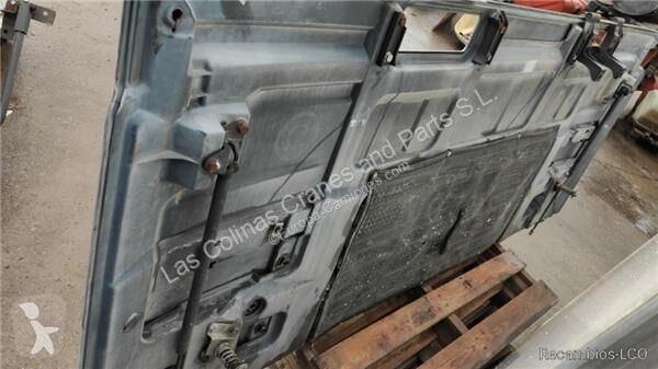 قطع غيار الآليات الثقيلة Iveco Calandre...