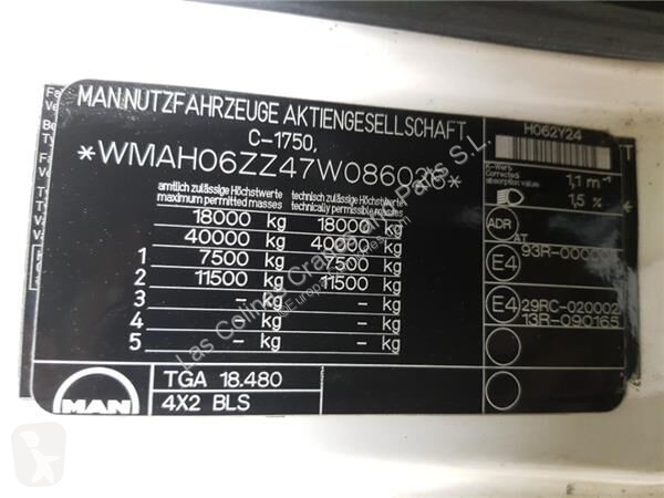 قطع غيار الآليات الثقيلة MAN Cabine pour camion