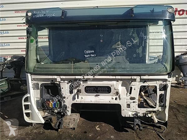 قطع غيار الآليات الثقيلة Iveco Cabine 504287244...