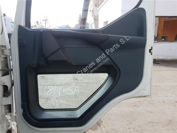 قطع غيار الآليات الثقيلة Renault Porte pour...