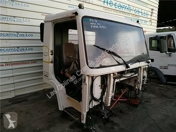 قطع غيار الآليات الثقيلة Volvo Cabine 1698737...