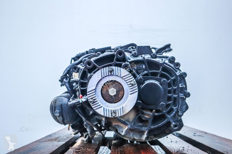قطع غيار الآليات الثقيلة ZF TGL EURO6...