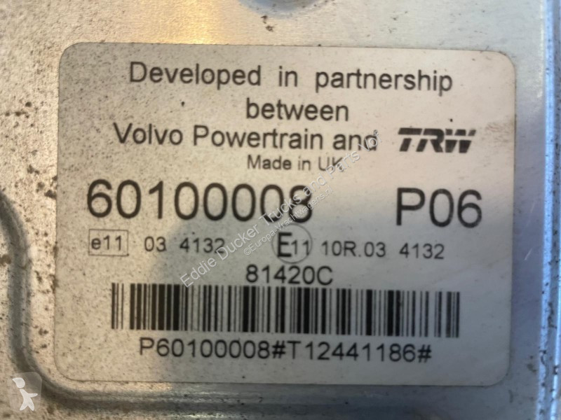 قطع غيار الآليات الثقيلة Renault / VOLVO...
