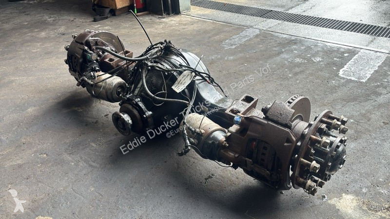 قطع غيار الآليات الثقيلة Iveco 7187820 REAR...