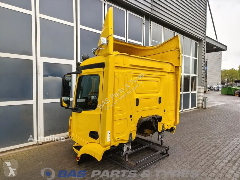 قطع غيار الآليات الثقيلة Mercedes
