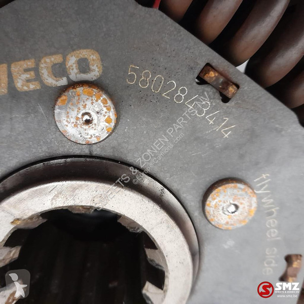 قطع غيار الآليات الثقيلة Iveco Occ...
