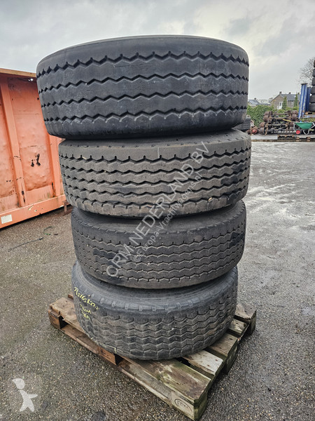 Pièces poids lourds Bridgestone 385/65 R 22.5...