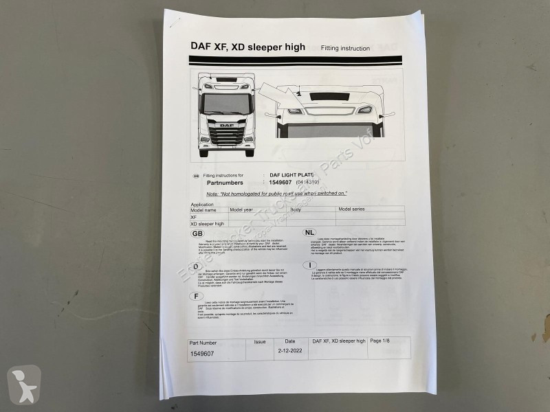 قطع غيار الآليات الثقيلة DAF 1549607 LED PLATE...