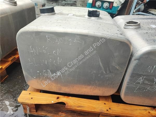 قطع غيار الآليات الثقيلة Iveco Réservoir de...