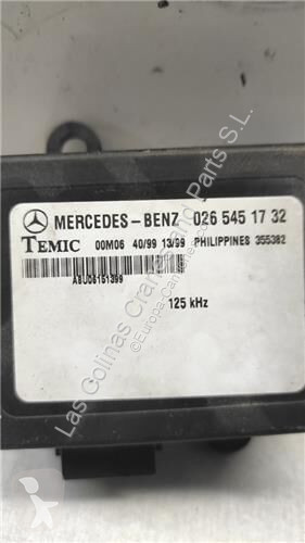 قطع غيار الآليات الثقيلة Mercedes