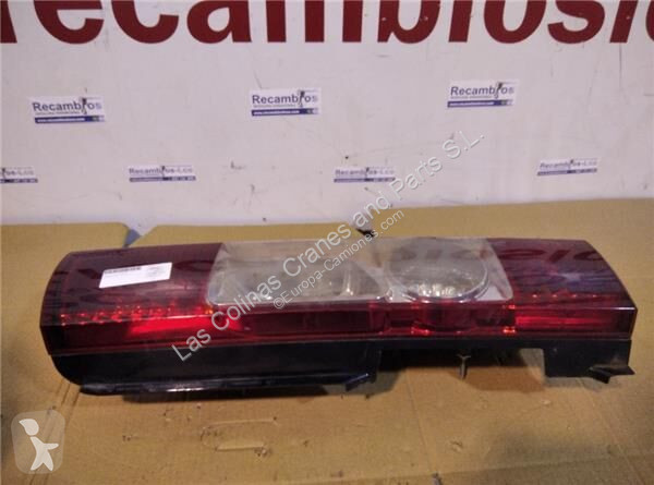 قطع غيار الآليات الثقيلة Fiat Feu arrière...