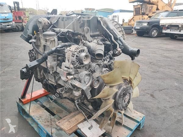 قطع غيار الآليات الثقيلة Renault...