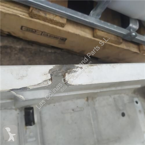 قطع غيار الآليات الثقيلة Renault Marchepied...