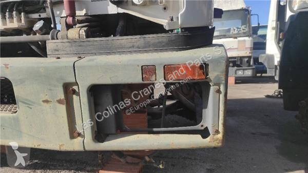 قطع غيار الآليات الثقيلة Iveco Pare-chocs...