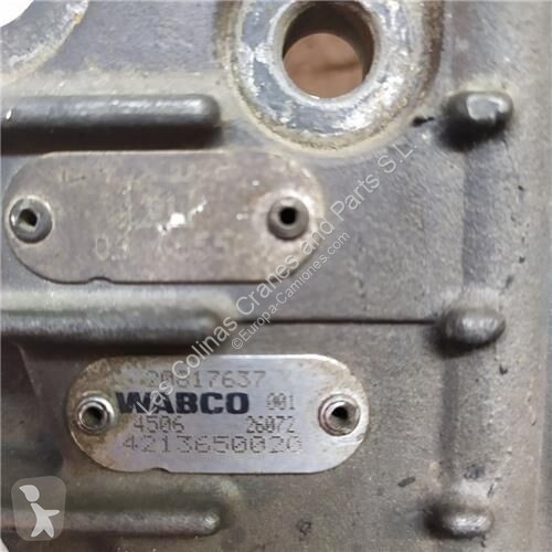 قطع غيار الآليات الثقيلة Wabco