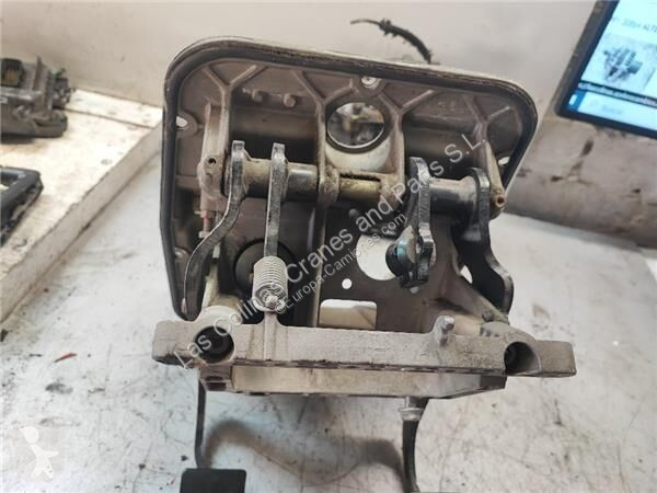 قطع غيار الآليات الثقيلة Iveco Pédale...