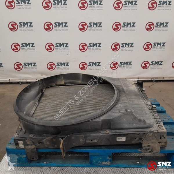 قطع غيار الآليات الثقيلة Renault Occ radiator...