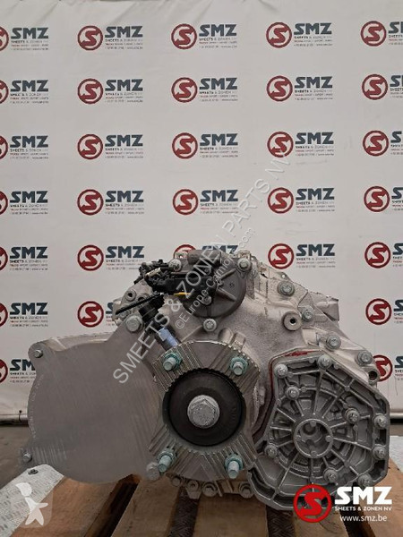 قطع غيار الآليات الثقيلة Mercedes...