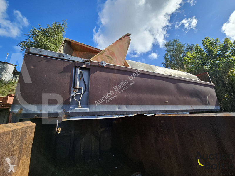 Запчасти для грузовика  truck cargo part with...