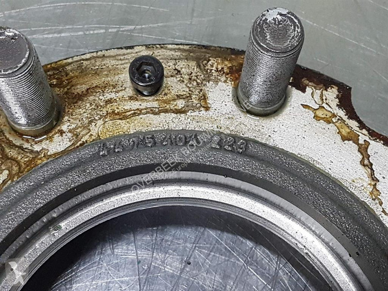 Запчасти для грузовика Volvo 15220136-ZF...