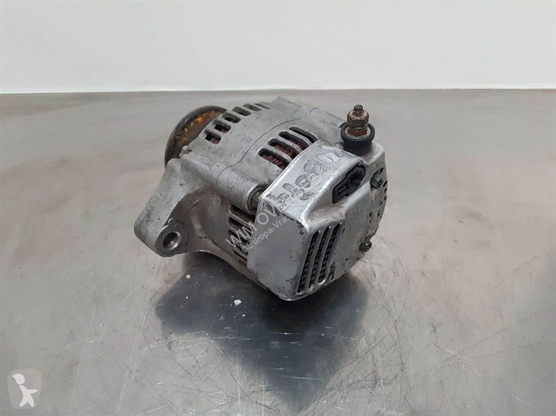 قطع غيار الآليات الثقيلة Kubota 12V 30A -...