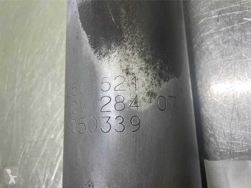 قطع غيار الآليات الثقيلة Manitou...