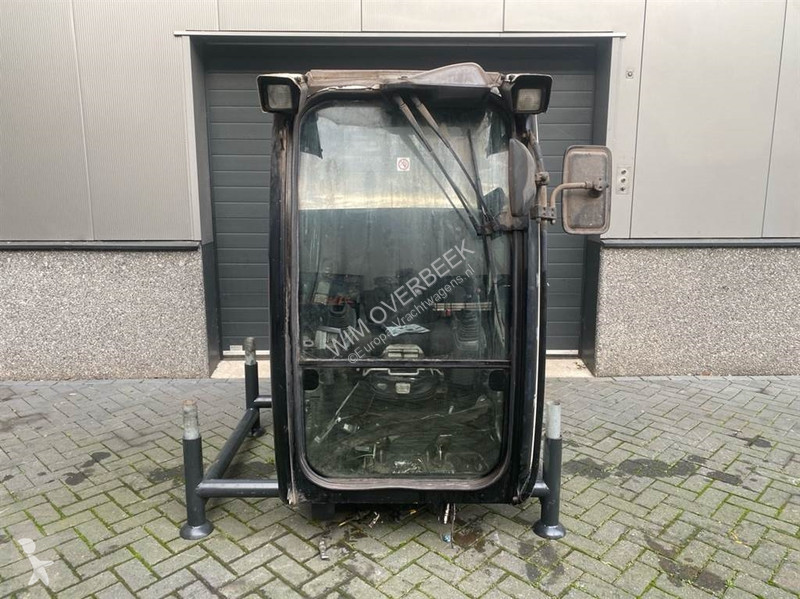 قطع غيار الآليات الثقيلة Liebherr...